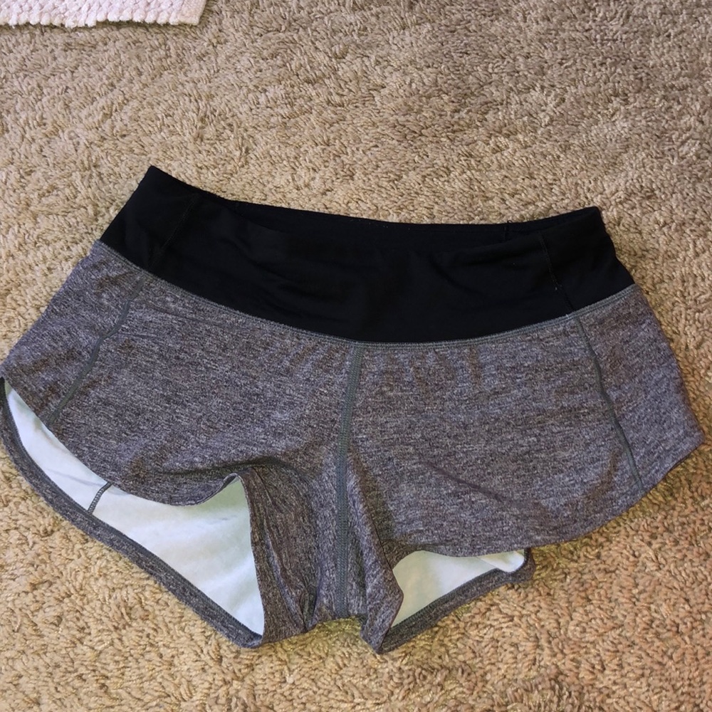 Lululemon run times short